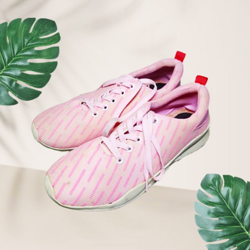 Sepatu Olahraga Pink Jalan Ping OOTD Alas Kaki Preloved Pre loved PL Jogja Murah termurah FREE BOX
