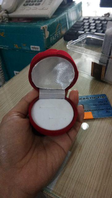 Kotak / Box Cincin Couple Bentuk Mawar