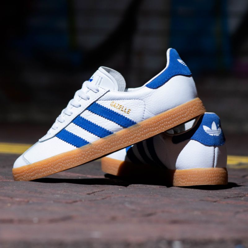 Jual SALE TERMURAH!!! ADIDAS GAZELLE VINTAGE WHITE BLUE GUM SOLE / BRAND NEW WITH / SEPATU SNEAKERS PRIA / SEPATU CASUAL PRIA | Indonesia