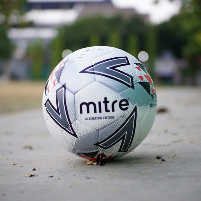 BOLA FUTSAL MITRE ULTIMATCH - WHITE