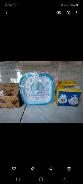 Jam Weker F70 With Alarm Quartz Movement Dimensi 10.5x10.5 Cm Murah