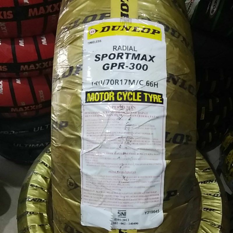 Ban Motor Dunlop SportMax Gpr-300 140/70-17