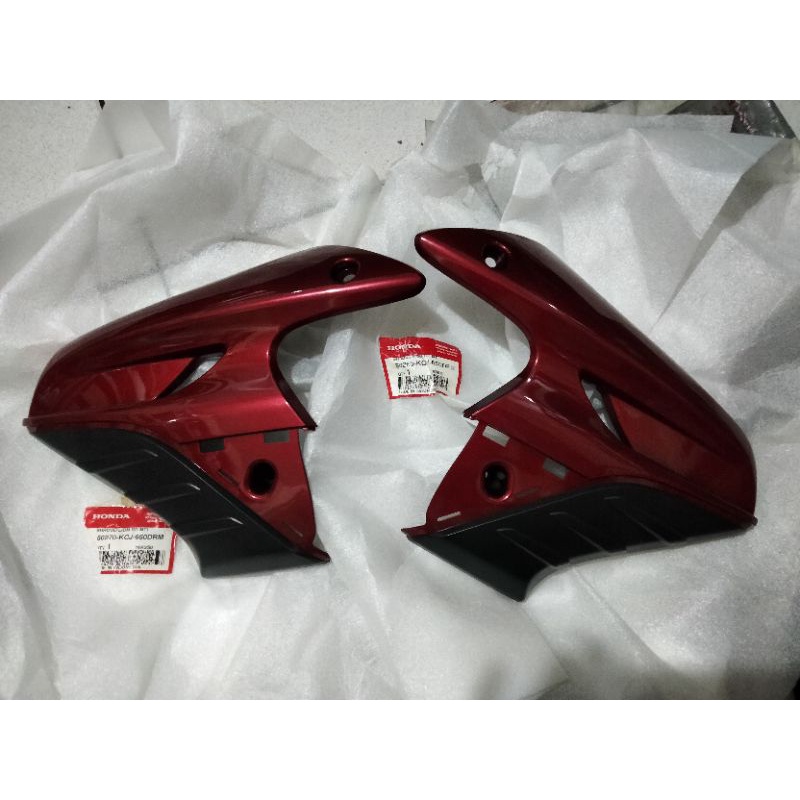 cover sayap tangki kiri kanan Tiger Revo merah original