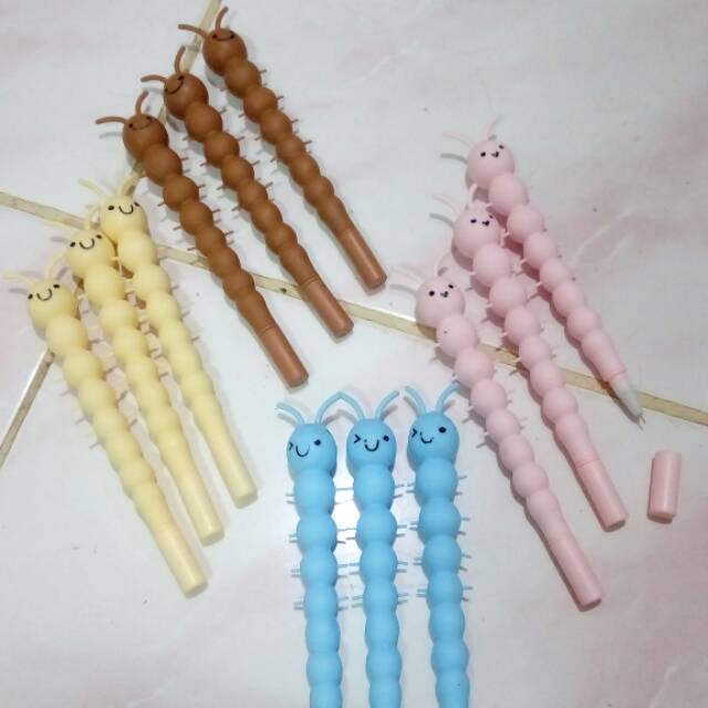 

Pen karakter ulat