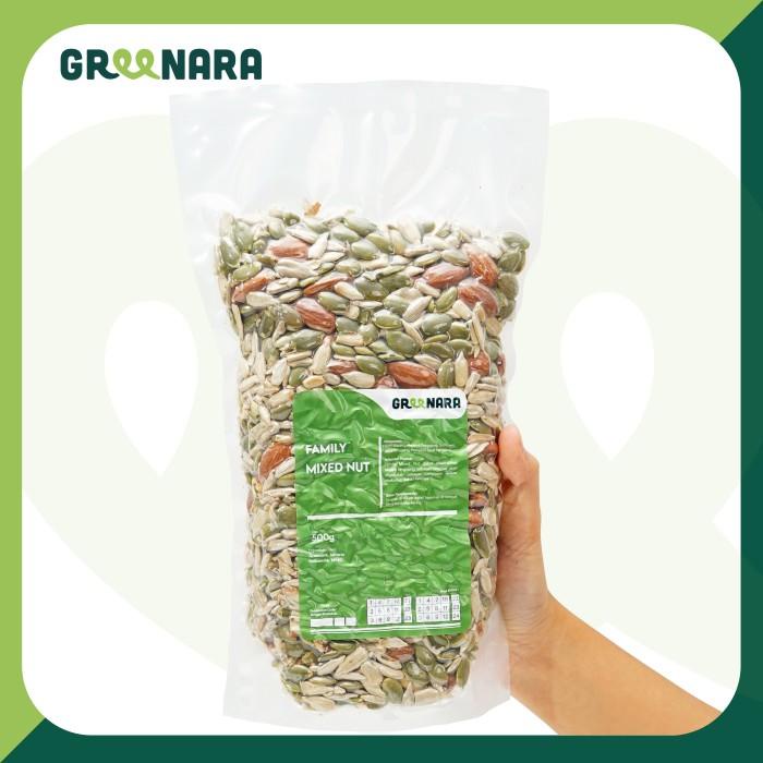 

Family Mixed Nuts 500gr / almond / sunflower seed / pumpkin seed Berkualitas