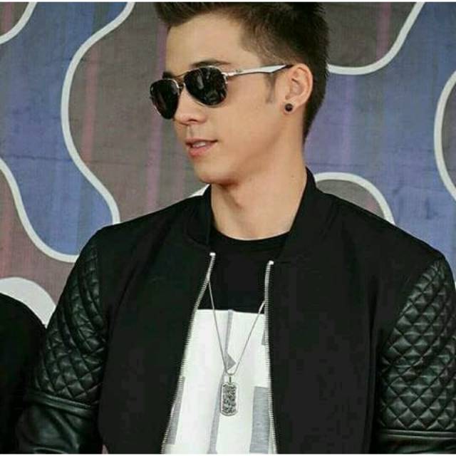 Jaket Kulit Hiro Anak Langit