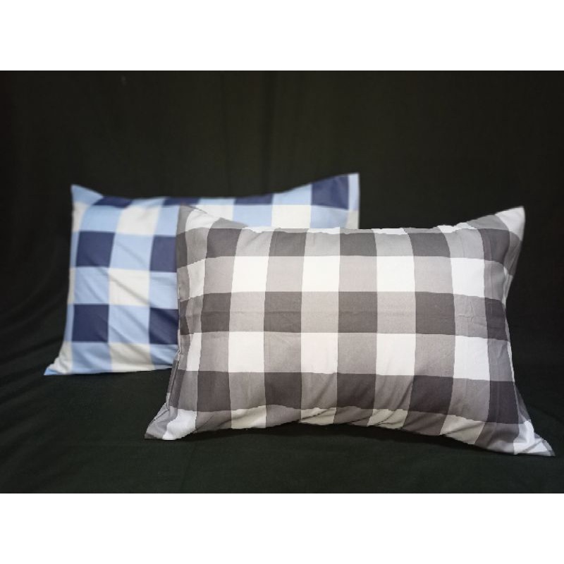 Sarung Bantal Motif