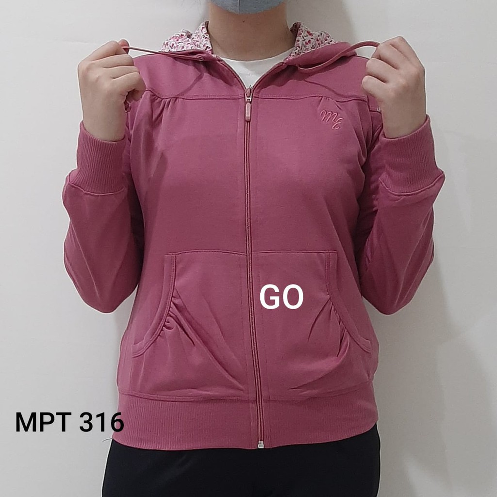 BB MUSTEVANS SWEATER Girl Pink Tua Sweater Perempuan