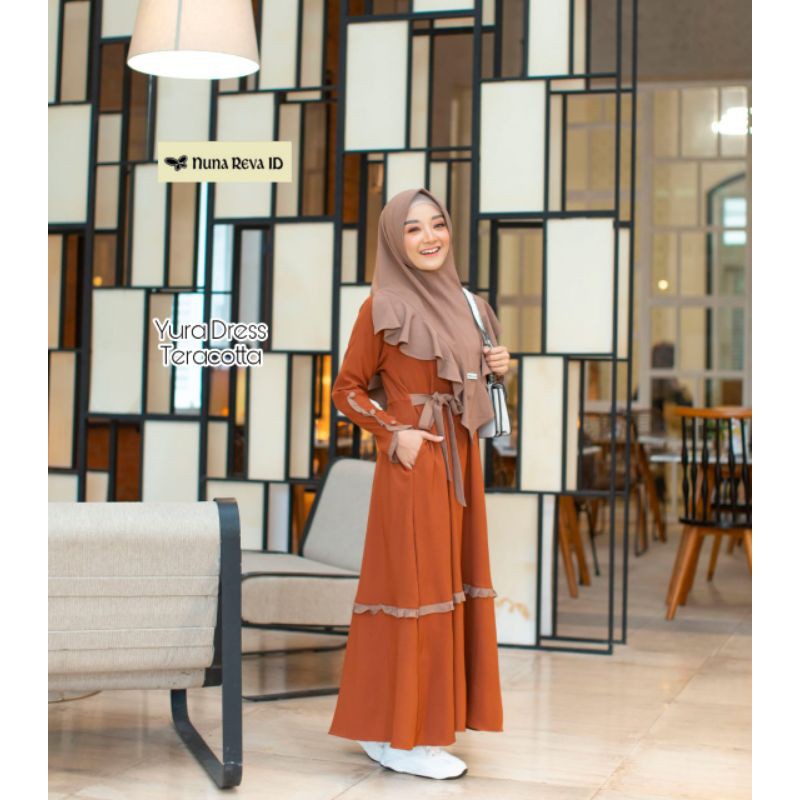 YURA DRESS SET KHIMAR BY NUNAREVA