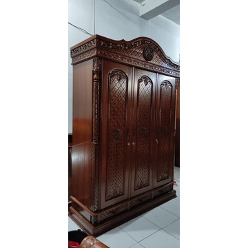 ALMARI 3 PINTU STUPA
