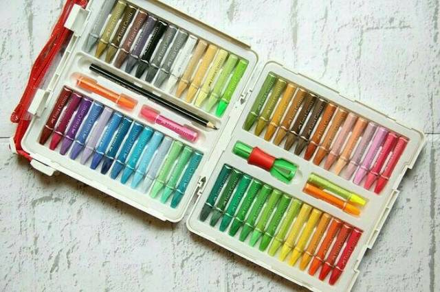 

RB Crayon faber castell hexagonal oil 60 warna