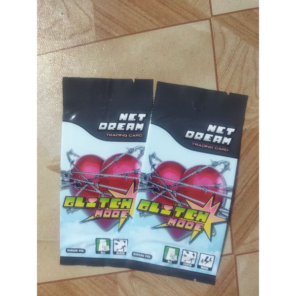 (BOOKED JANGAN DI CO) SEALED READY STOCK TC TRADING CARD A VER MD POP UP STORE GLIMO GLITCH MODE TC 