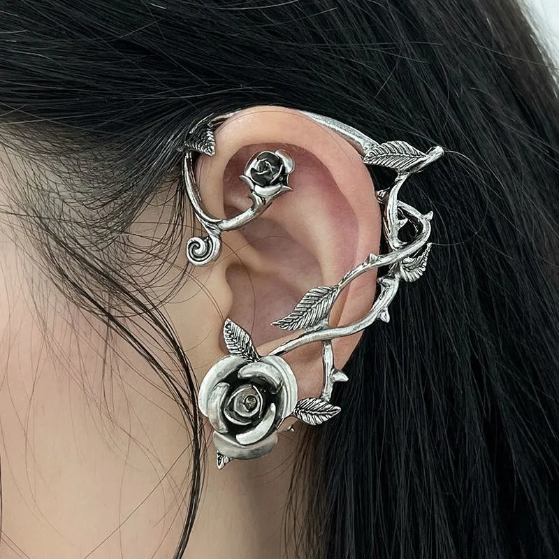 Anting Hoop Desain Kelelawar Peri Terbang Naga Demon Bahan Logam Gaya Gothic Untuk Aksesoris Perhiasan Wanita