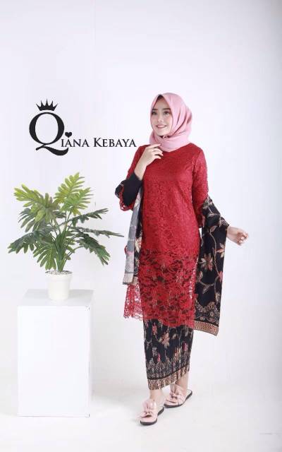 Setelan kebaya bronik / kebaya brokat tunik / kebaya syar'i