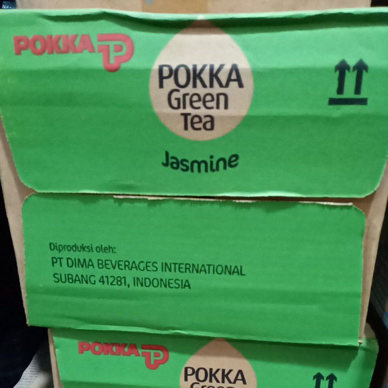 

Pokka Green Tea Teh Hijau Greentea Botol 450 ml 450ml isi 24 botol