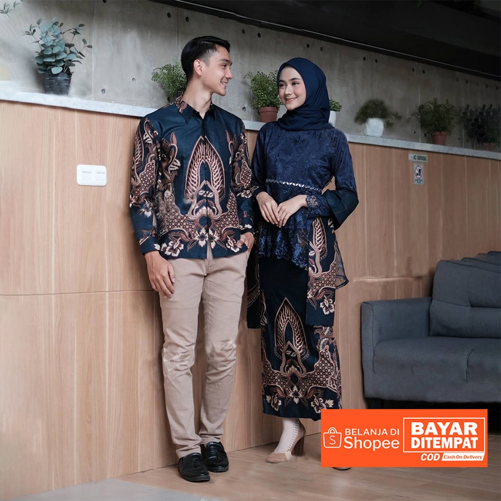 Batik Couple Kebaya Modern Kebaya Wisuda Lamaran Baju Tunangan Batik Brukat Terbaru Baju Couple Kondangan Terbaru 2022