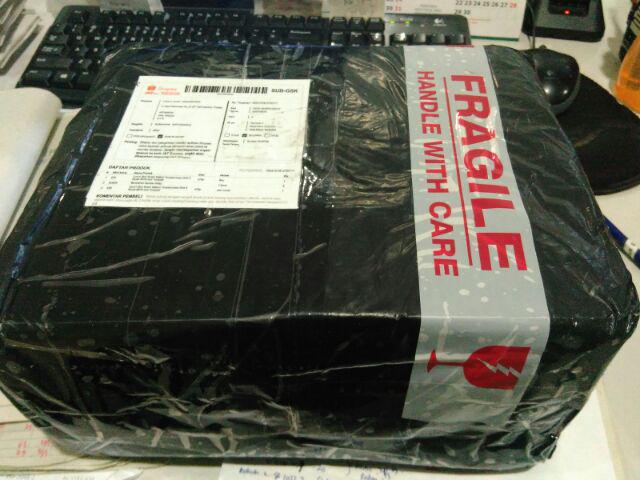 Lunch Box Kotak Makan Yooyee Grid 4 Sekat #578 Anti Tumpah