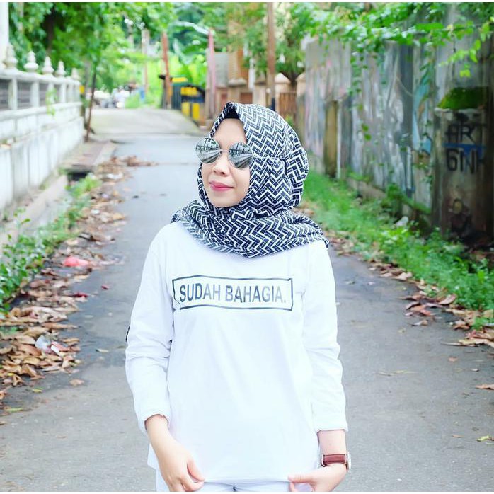 Tumblr Tee / T-Shirt / Kaos Sudah Bahagia Top Quality