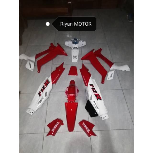 Cover body fiz r Marlboro