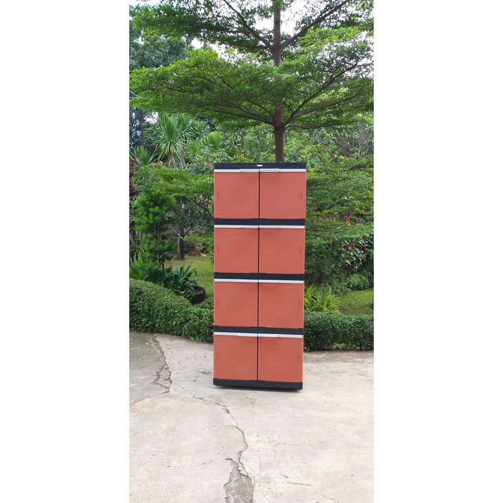 lemari rotan / lemari pakaian / lemari plastik rotan susun 4