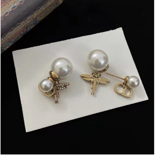 Retro Sederhana Zirkon Lebah CD Huruf Drop Earrings Mutiara Jaket Anting