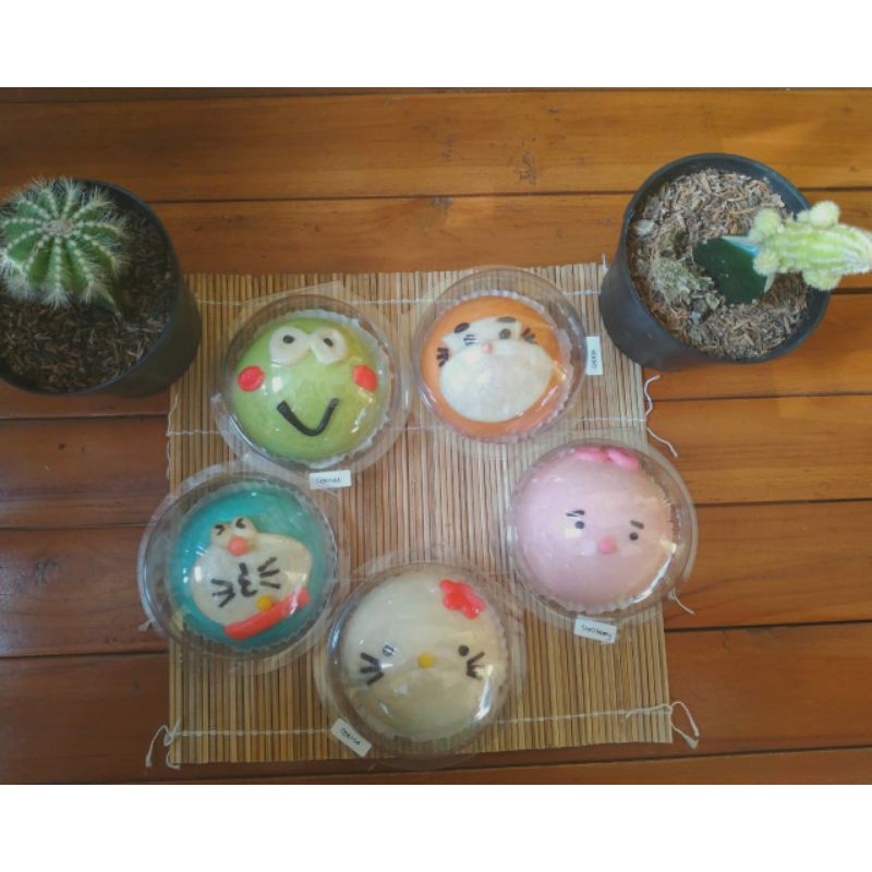 

Bapao karakter isi 9pcs