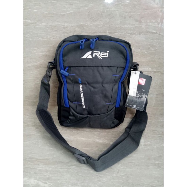 Jual TRAVEL POUCH REI CROSSOVER 05 TAS SAMPING REI TAS SELEMPANG