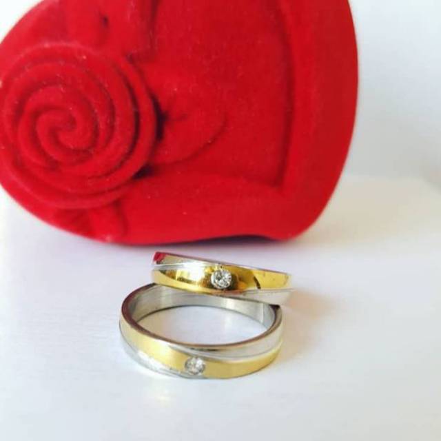 Cincin couple ukir nama / cincin couple lapis emas / cincin tunangan