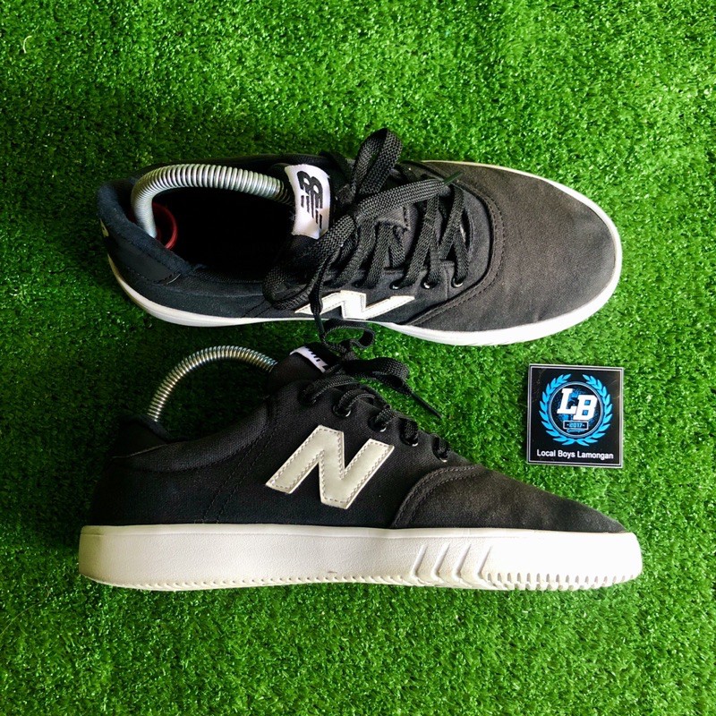 SEPATU NEW BALANCE CT10 SUEDE BLACK