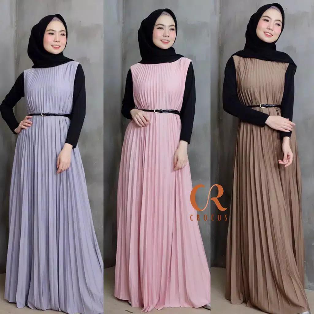 Sleeveless Longdress Plisket