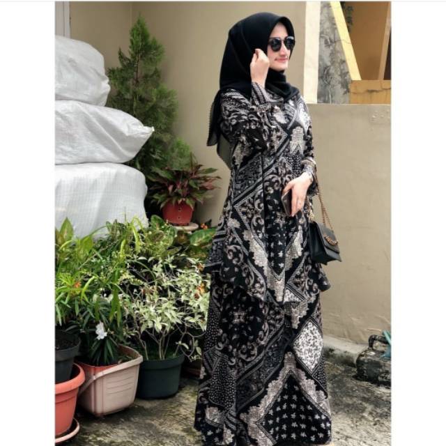 Haura Set by Nadeea Id