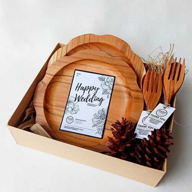

HAMPERS PERNIKAHAN ULANG TAHUN WISUDA SOUVENIR WEDDING GIFT BOX KADO HADIAH ANNIVERSARY ULTAH MURAH