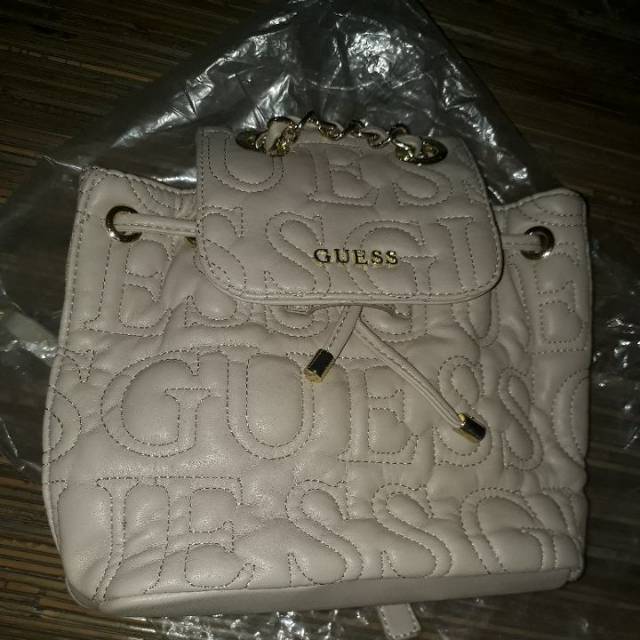 Guess ransel