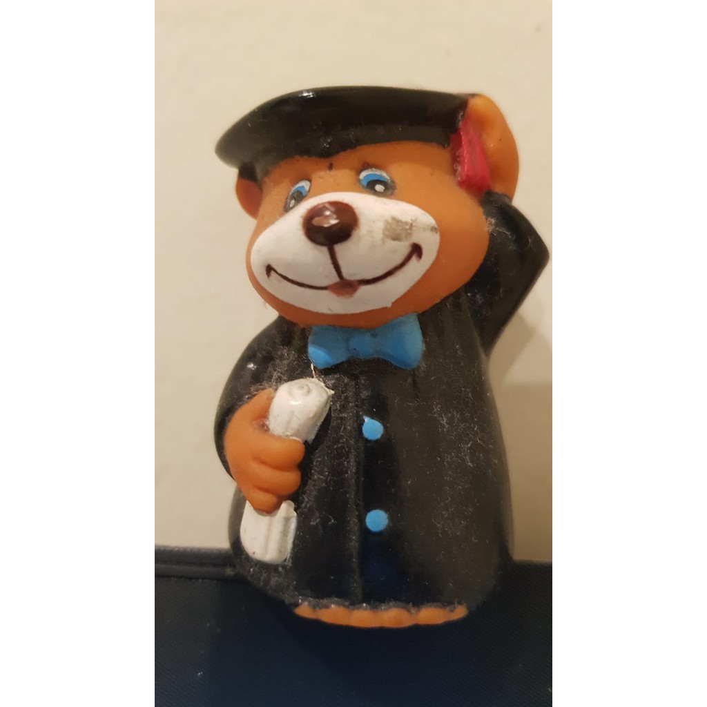 

Rautan Pensil Boneka
