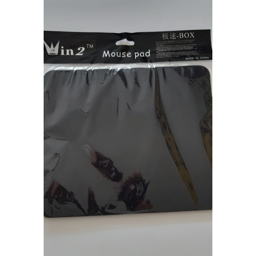 mouse pad / tatakan mouse / alas mouse / dasaran mouse / mouse / tempat mouse