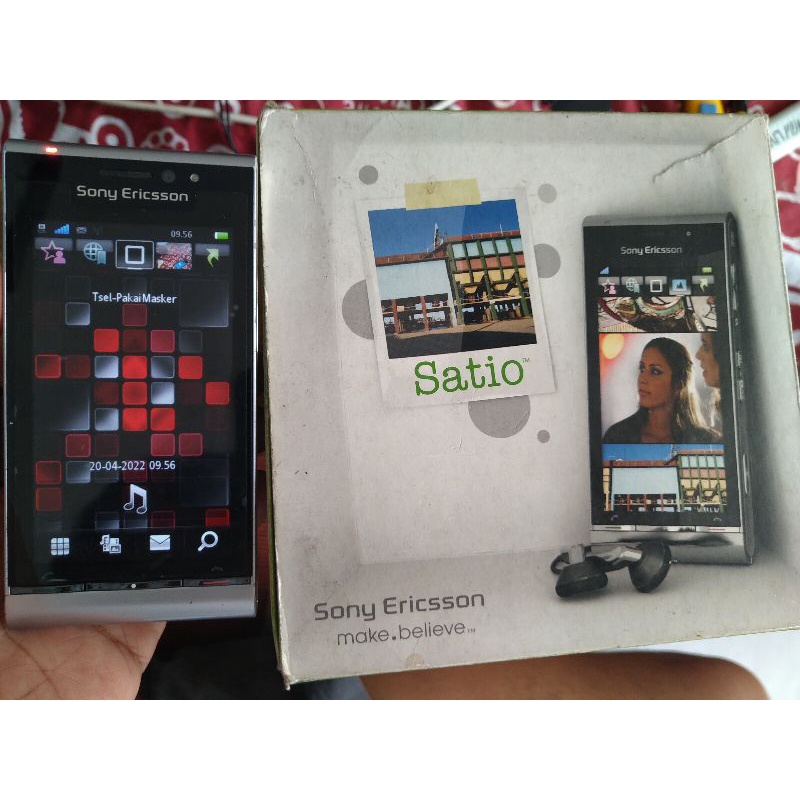 sony ericsson satio