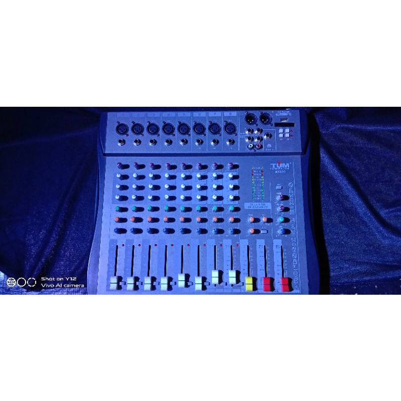 MIXER AUDIO TUM 8 channel