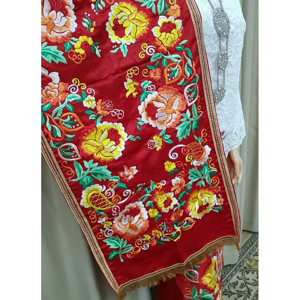 SET KEBAYA BROKAT DAN ROK SELENDANG BORDIR PREMIUM / ROK SELENDANG BORDIR PREMIUM / ROK LILIT BORDIR