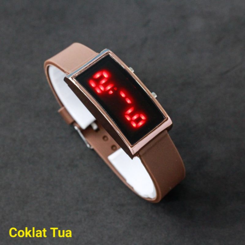 Jam Tangan LED Watch Kotak Cewek Cowok Strap Rubber Warna SEGI KAPSUL