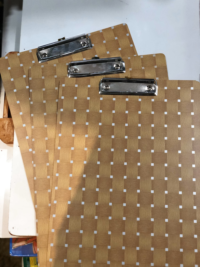 

PAPAN UJIAN / PAPAN JALAN / CLIPBOARD KAYU HARBOT