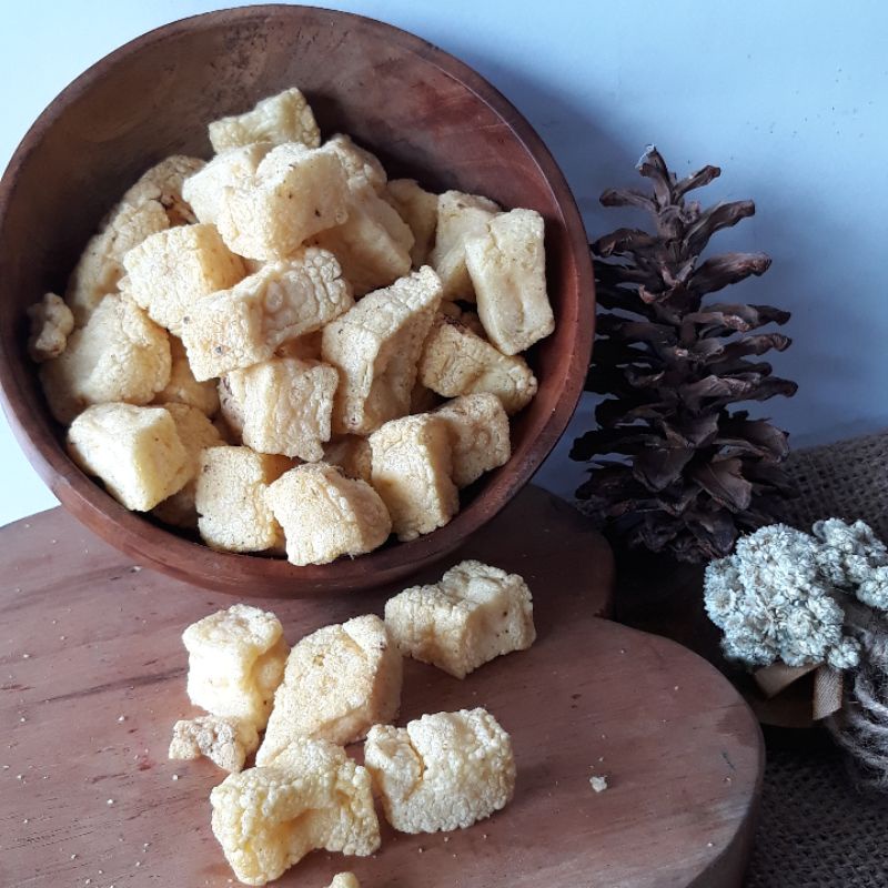 

KRUPUK RAMBAK KOTAK 250gr / SNACK KILOAN MURAH