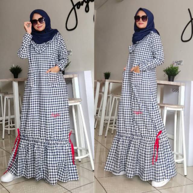 Agnia Dress by Angghean