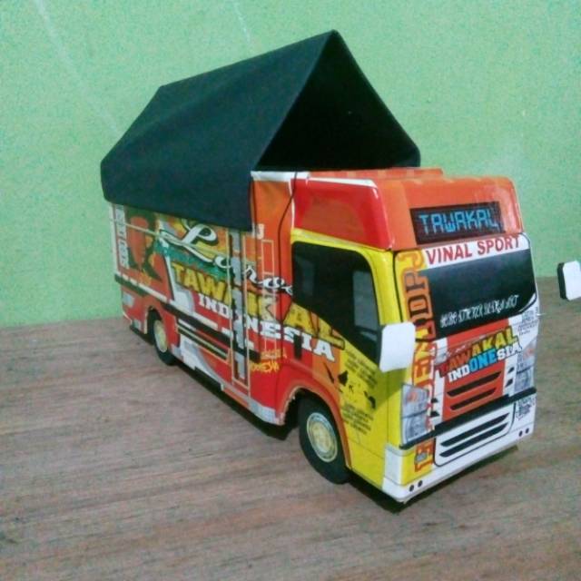 Truk Canter Harga Miniatur Truk Tawakal Indonesia 