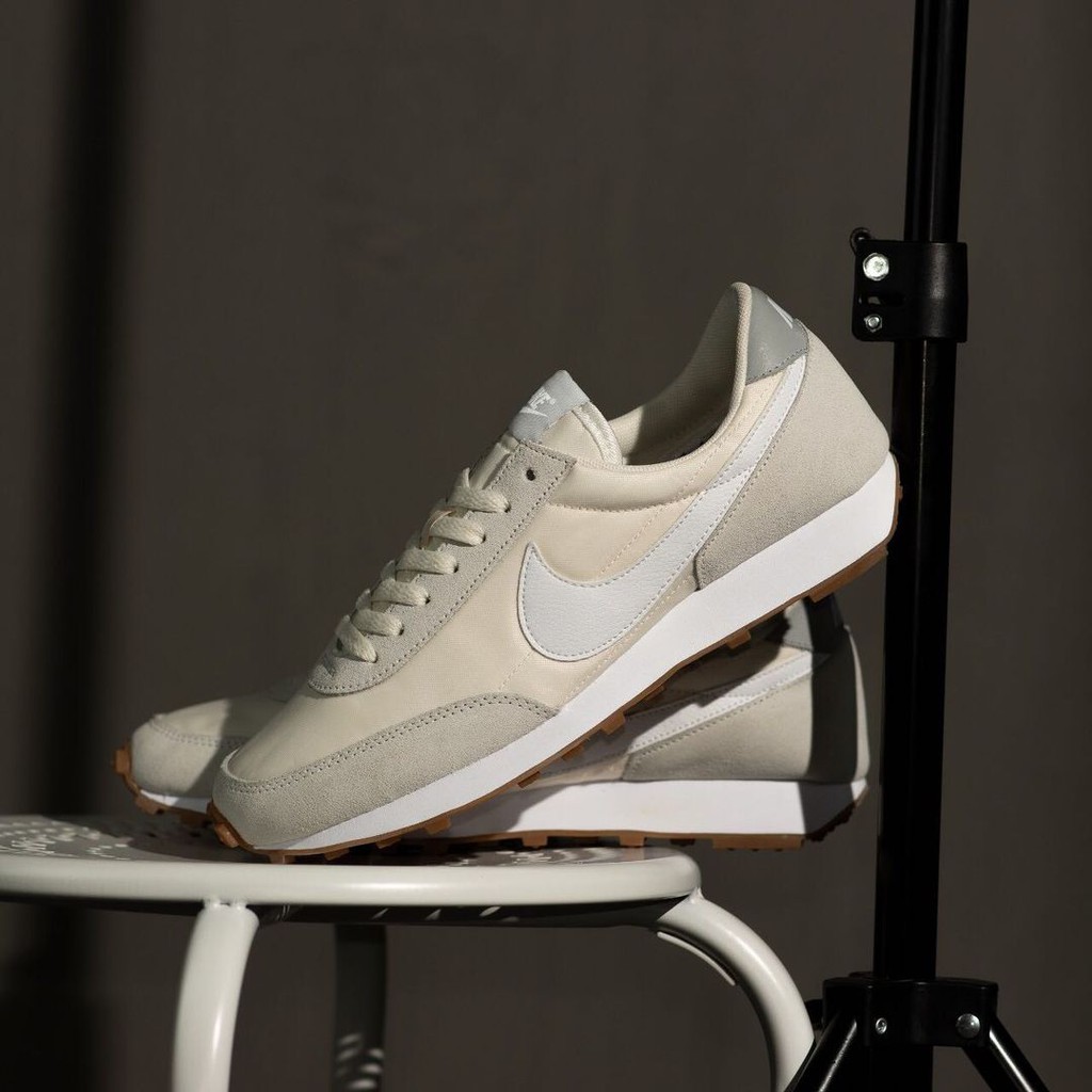 Jual Nike Daybreak White Gum Sole 