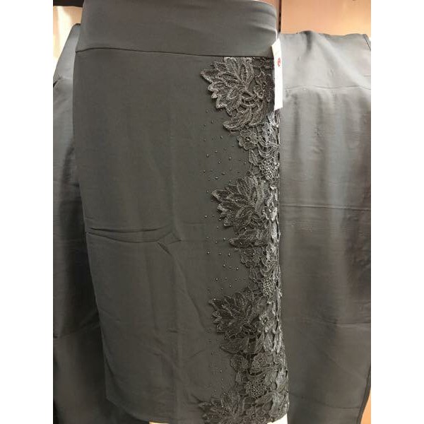 Rok Wanita Impor Cantik Dengan Brokat