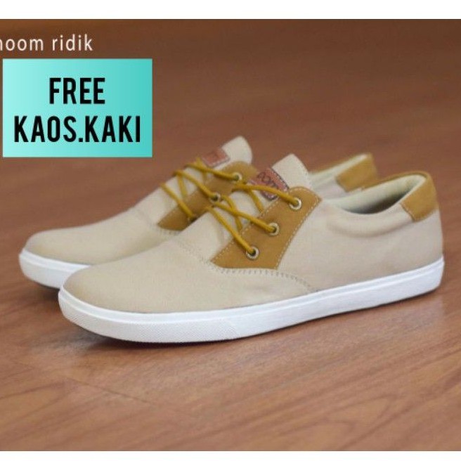 Sepatu Loafers Kasual Pria  Hitam Sepatu Casual Pria Antislip JH1909