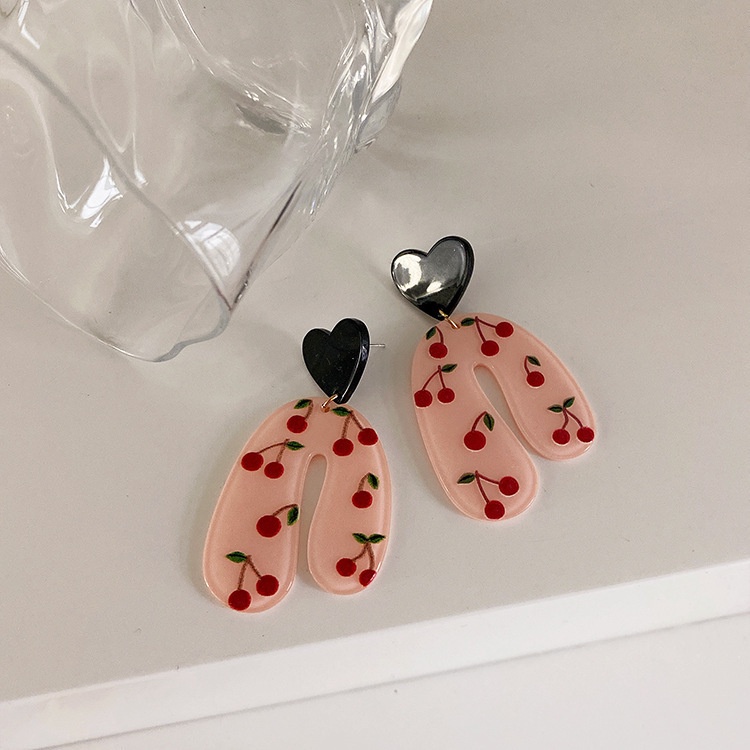 Anting Bentuk Hati Cherry Bahan Akrilik Gaya Retro Korea