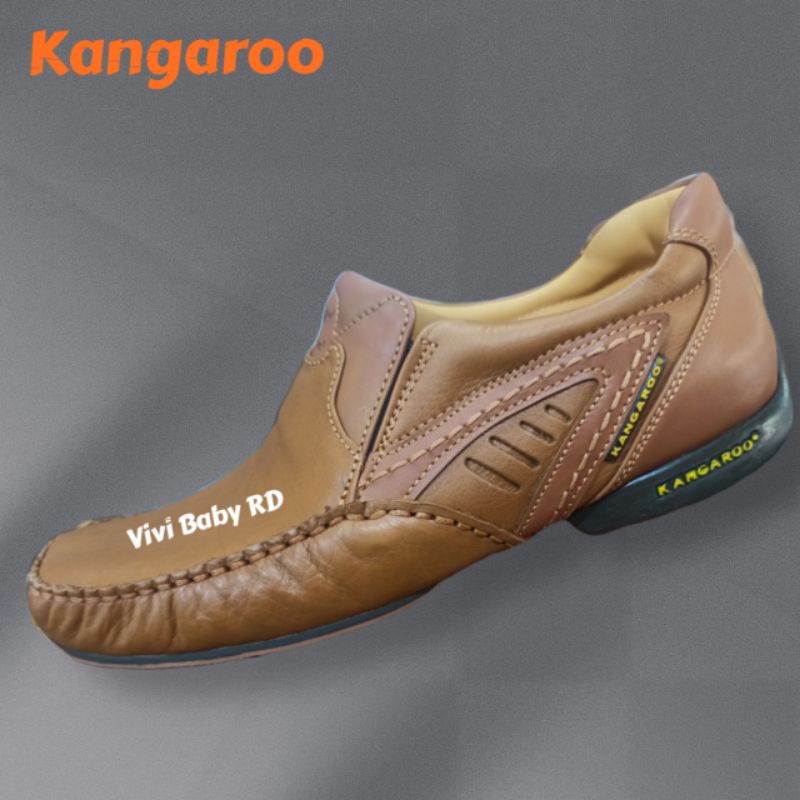 Sepatu Kangaroo