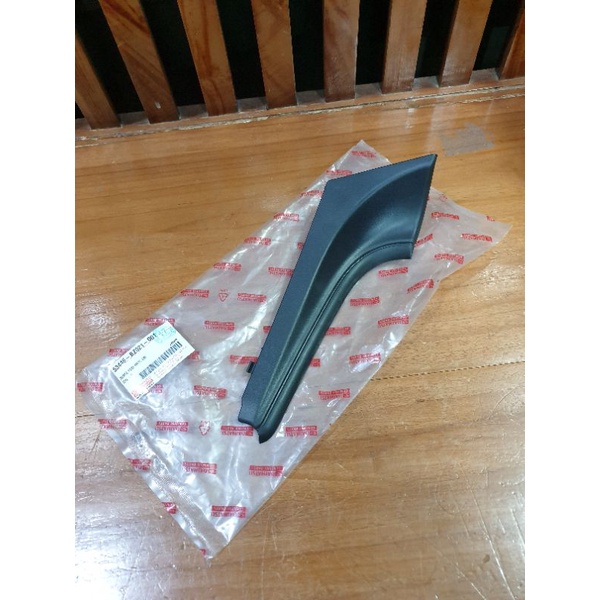 Cover Hood Hinge karet samping Kap Mesin Kiri ALL New Avanza Xenia Ori 53446-BZ021-001