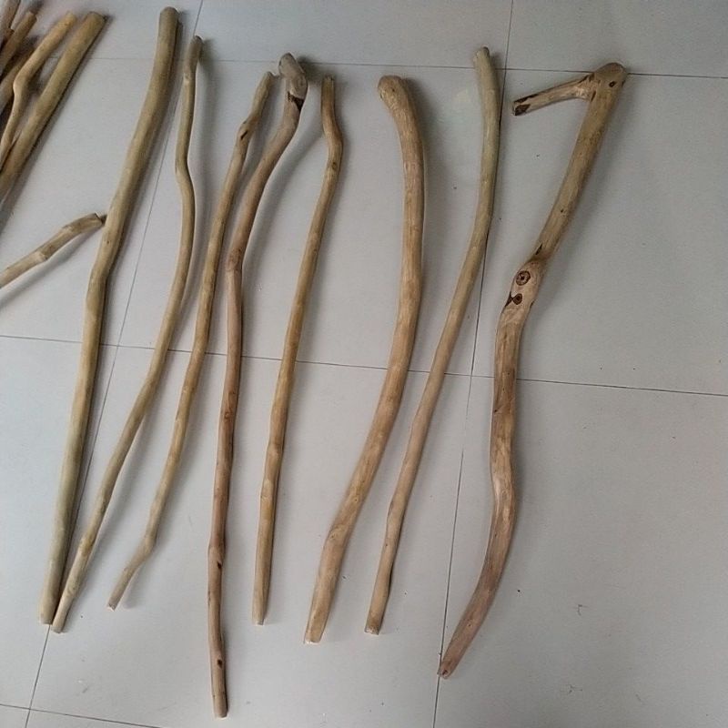 Aurabaik Tongkat Jalan Kayu Walikukun